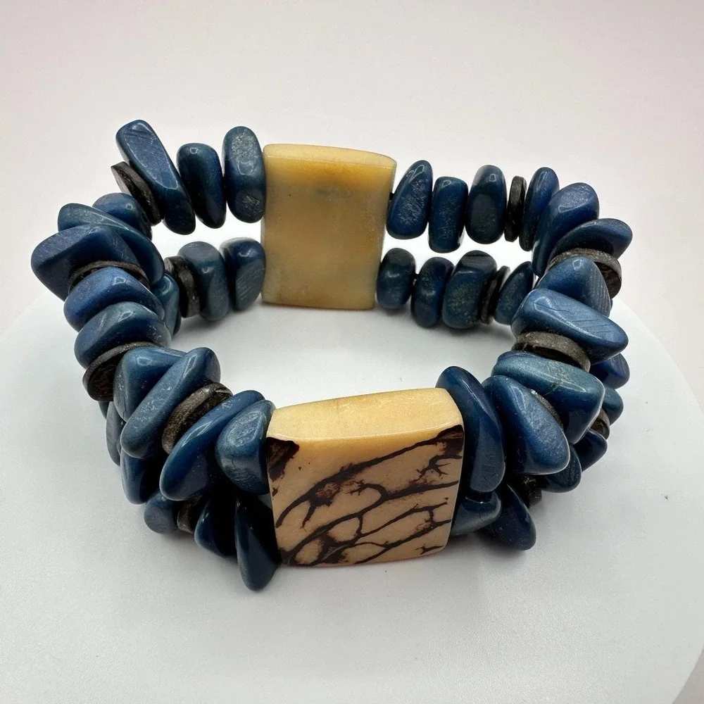 Vintage 90s Cream Floral‎ Wooden Boho Blue Stone Stretch Bracelet Chunky Jewelry